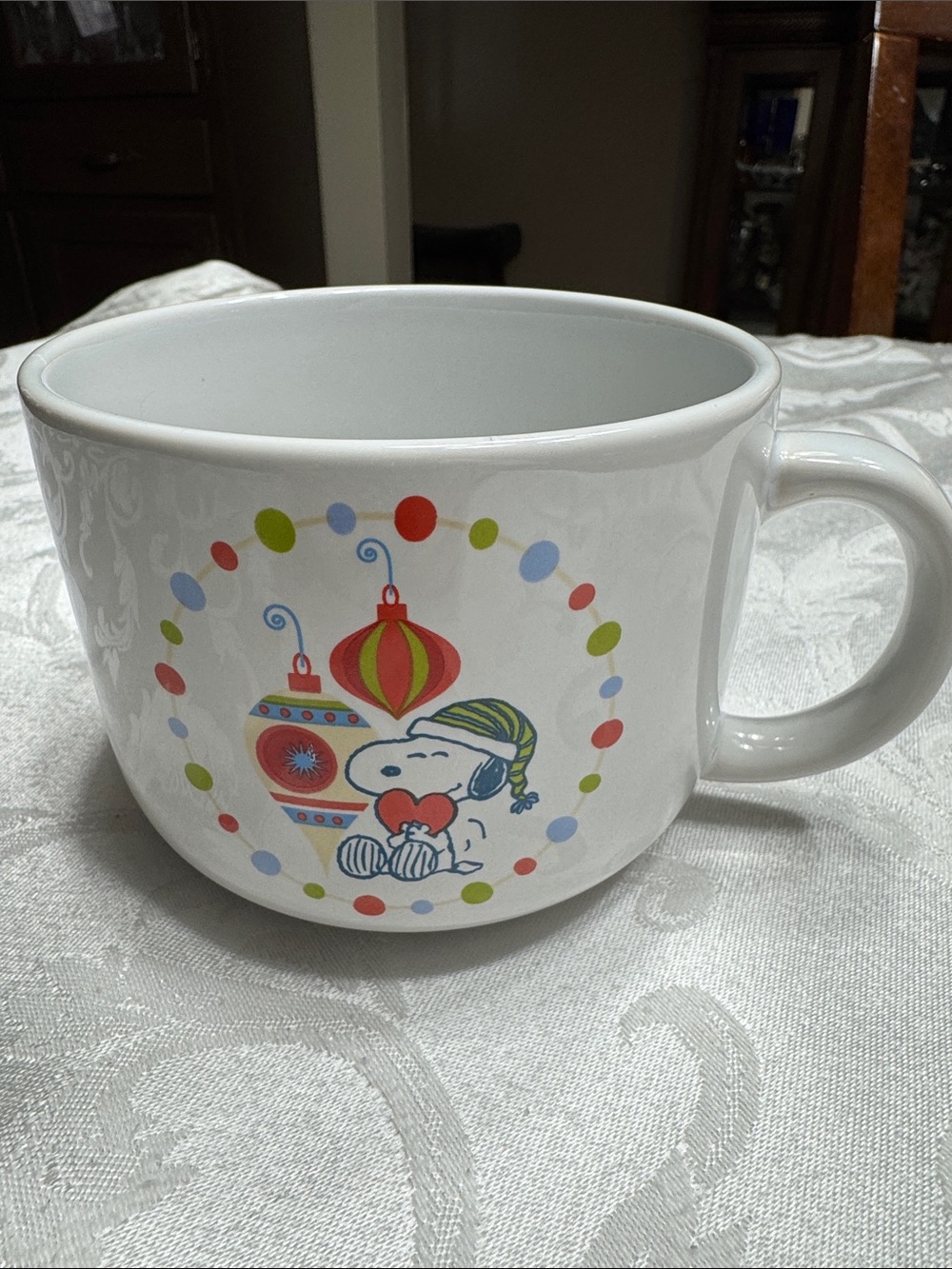 Snoopy extra large Christmas stoneware mug.  20oz